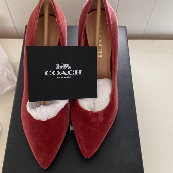 BNWT Coach Heels size 6.5 - Picture 6 of 7